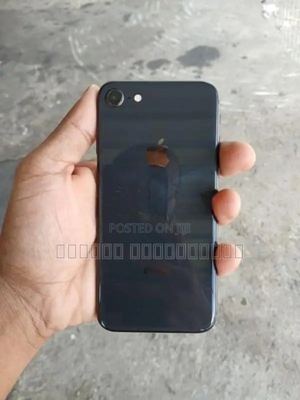 Apple iPhone 8 64GB (Used)