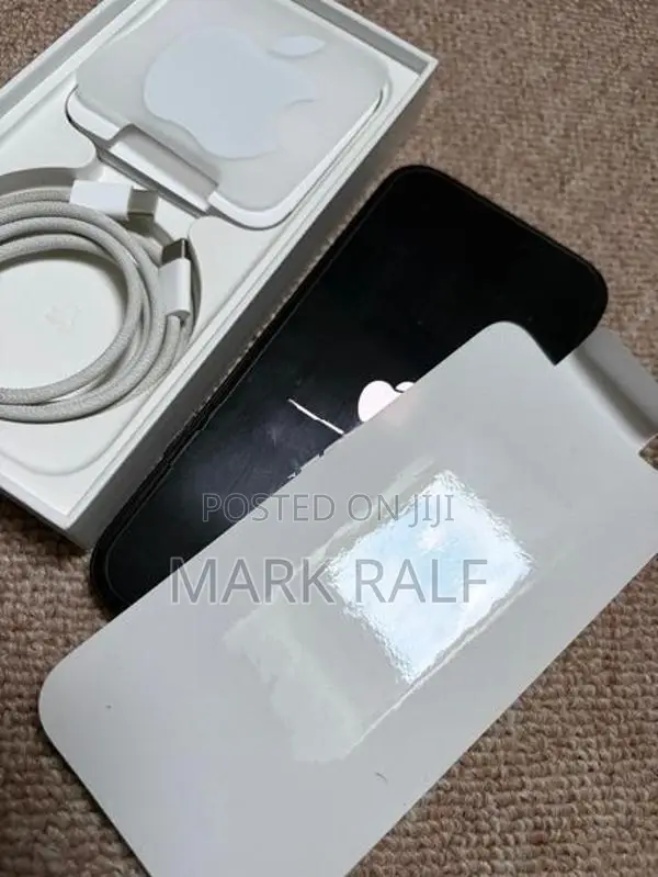 Apple iPhone 15 128GB (Used)