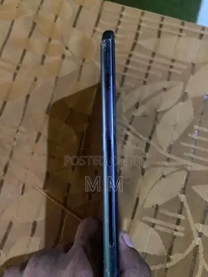 Samsung Galaxy J7 Prime (Used)