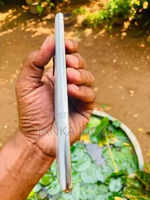 Samsung Galaxy S10 Lite (Used)