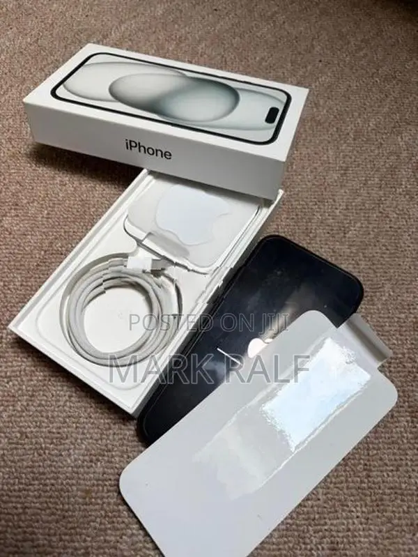 Apple iPhone 15 128GB (Used)