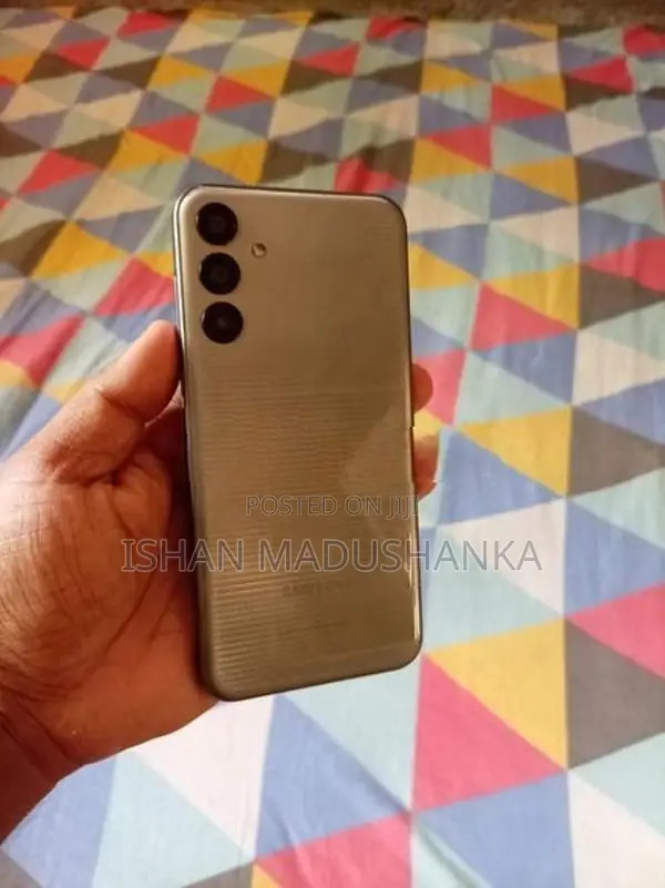 Samsung Galaxy Wide 7 (Used)