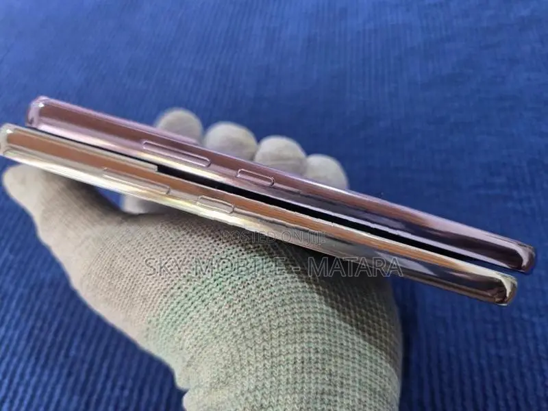 Samsung Galaxy S22 8GB/256GB (Used)