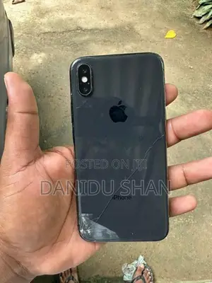 Apple iPhone X 64GB (Used)