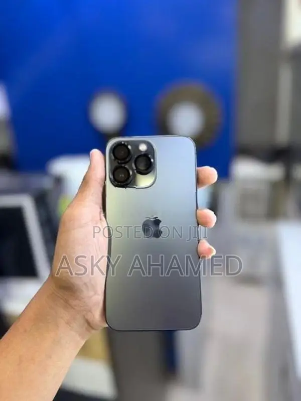 Apple iPhone 13 Pro (Used)