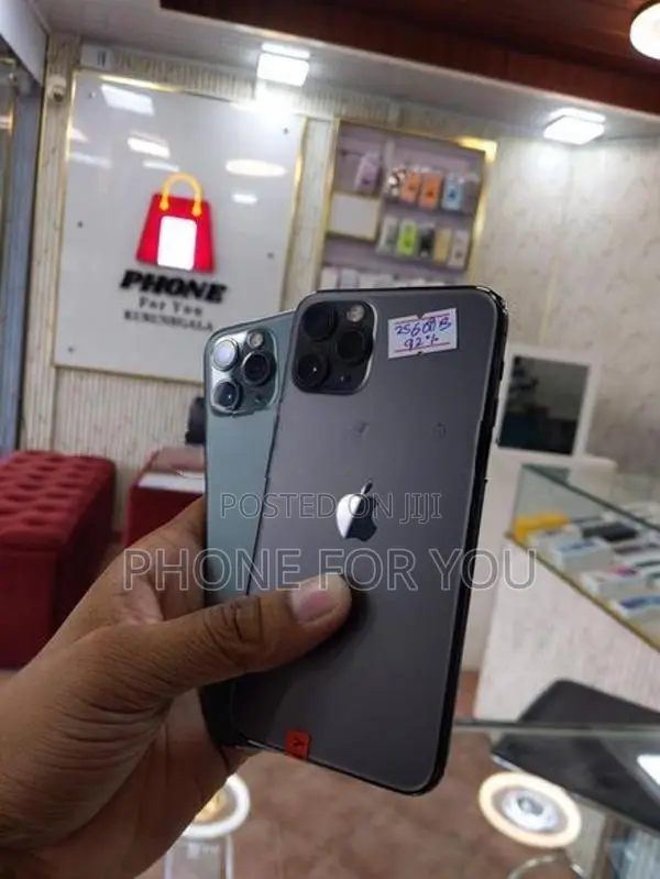 Apple iPhone 11 Pro (Used)