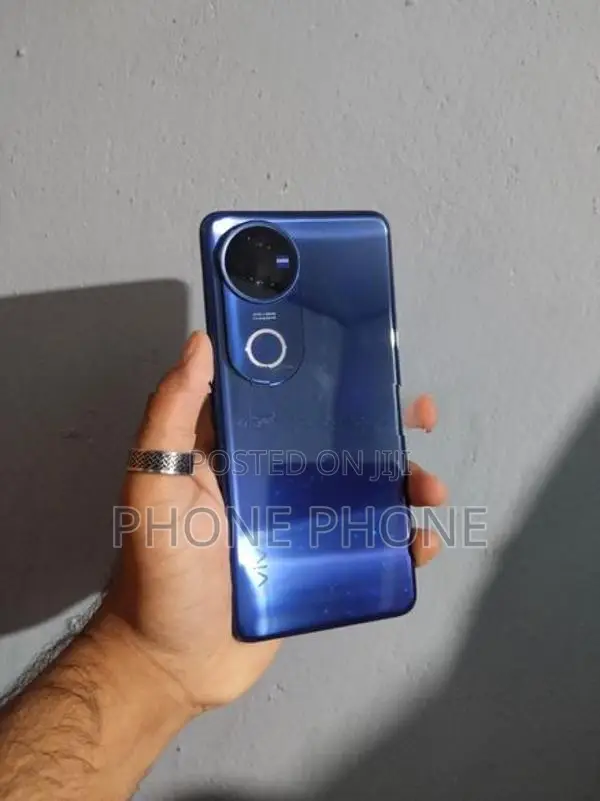 Vivo V50 (Used)