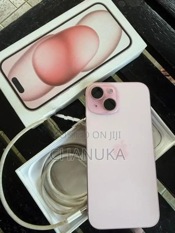 Apple iPhone 15 (Used)