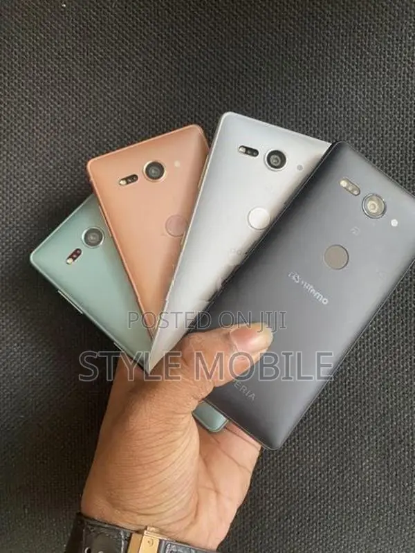 Sony Xperia XZ2 Compact 4GB 64GB (Used)