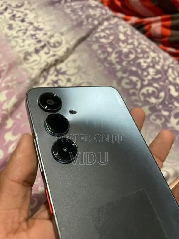 ZTE nubia V80 Plus (Used)