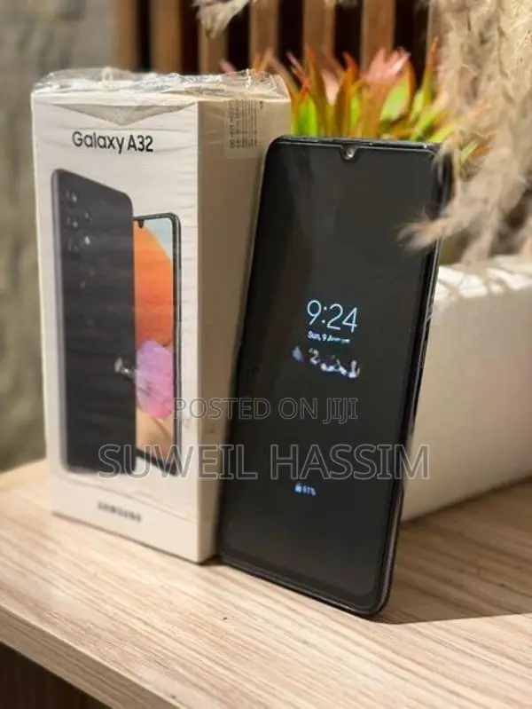 Samsung Galaxy A32 6GB / 128GB (Used)