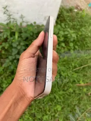Apple iPhone 14 (Used)