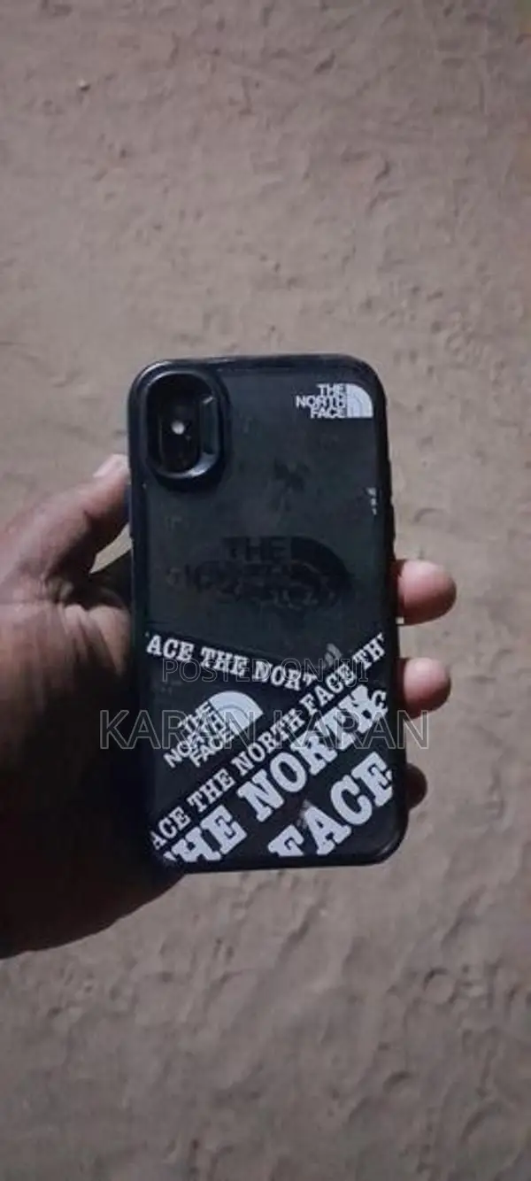 Apple iPhone X (Used)