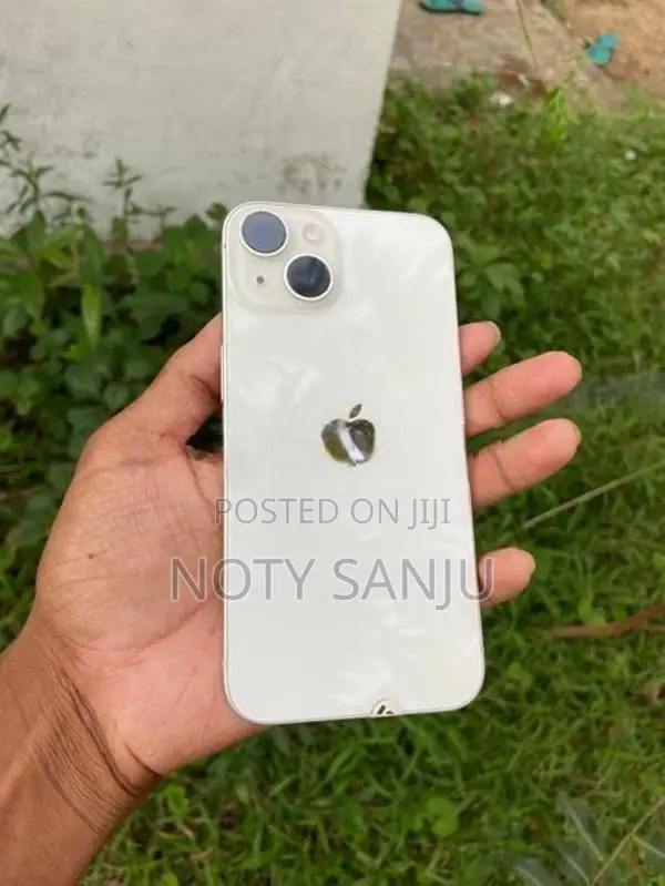 Apple iPhone 14 (Used)