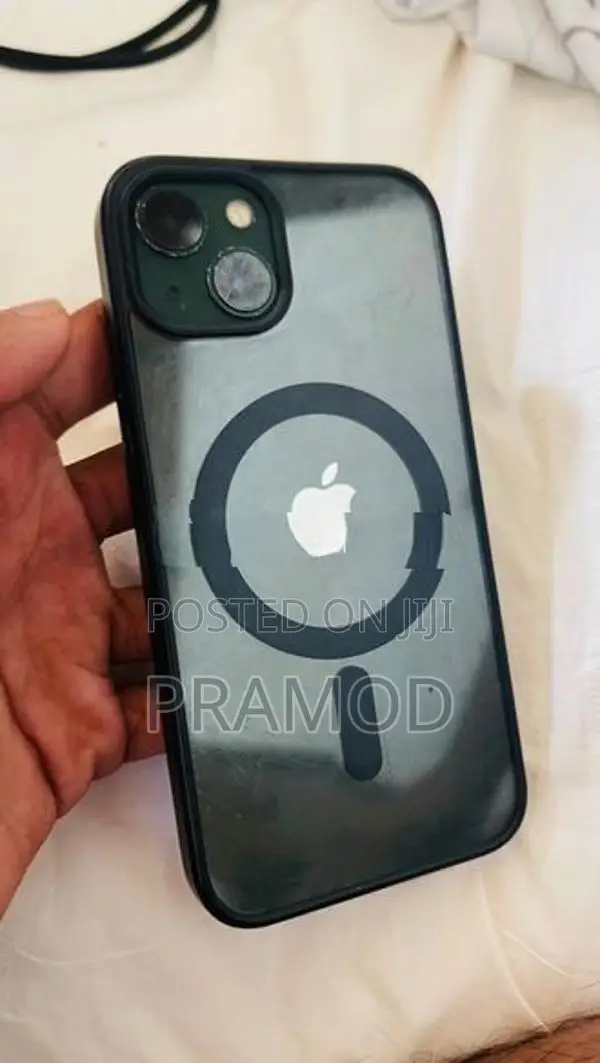 Apple iPhone 13 (Used)