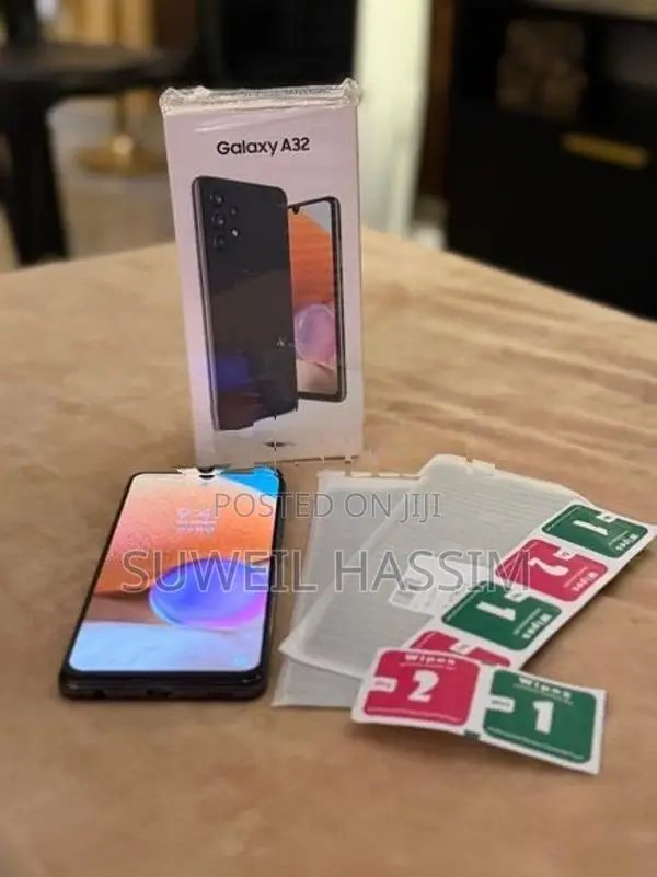 Samsung Galaxy A32 6GB / 128GB (Used)