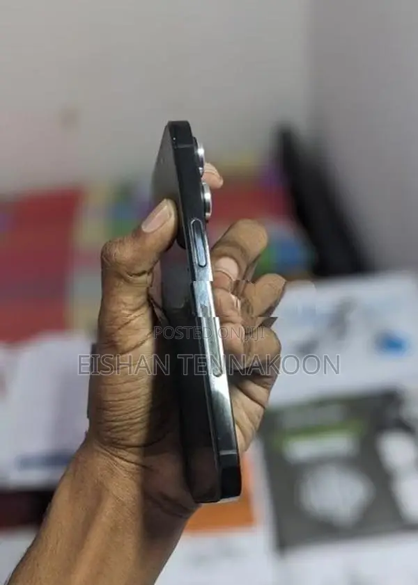 Apple iPhone 14 Pro (Used)