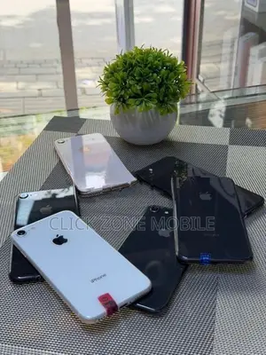 Apple iPhone 8 64GB (Used)