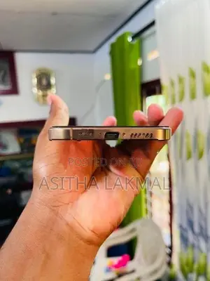 Apple iPhone 16 Pro Max (Used)