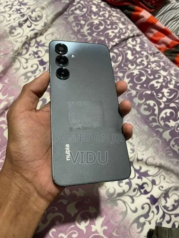 ZTE nubia V80 Plus (Used)