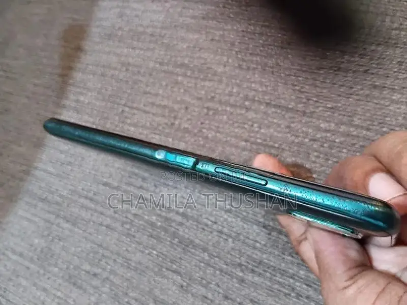 Huawei Nova 7i 8GB 128GB (Used)