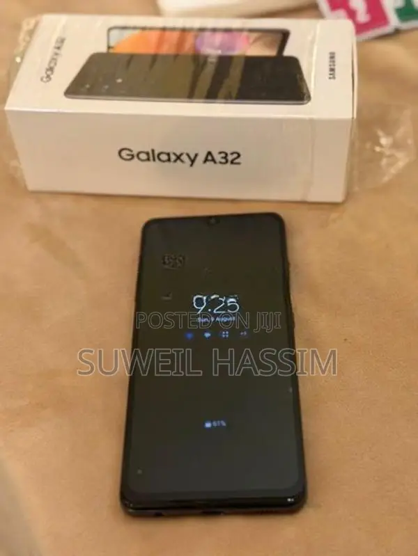 Samsung Galaxy A32 6GB / 128GB (Used)