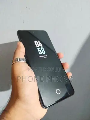 Vivo V50 (Used)