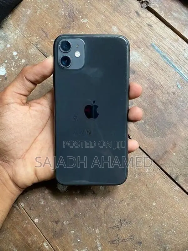 Apple iPhone 11 (Used)