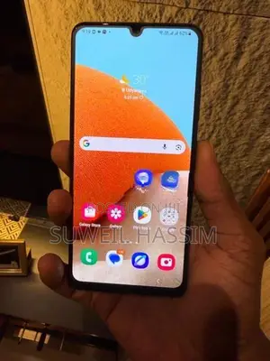 Samsung Galaxy A32 6GB / 128GB (Used)