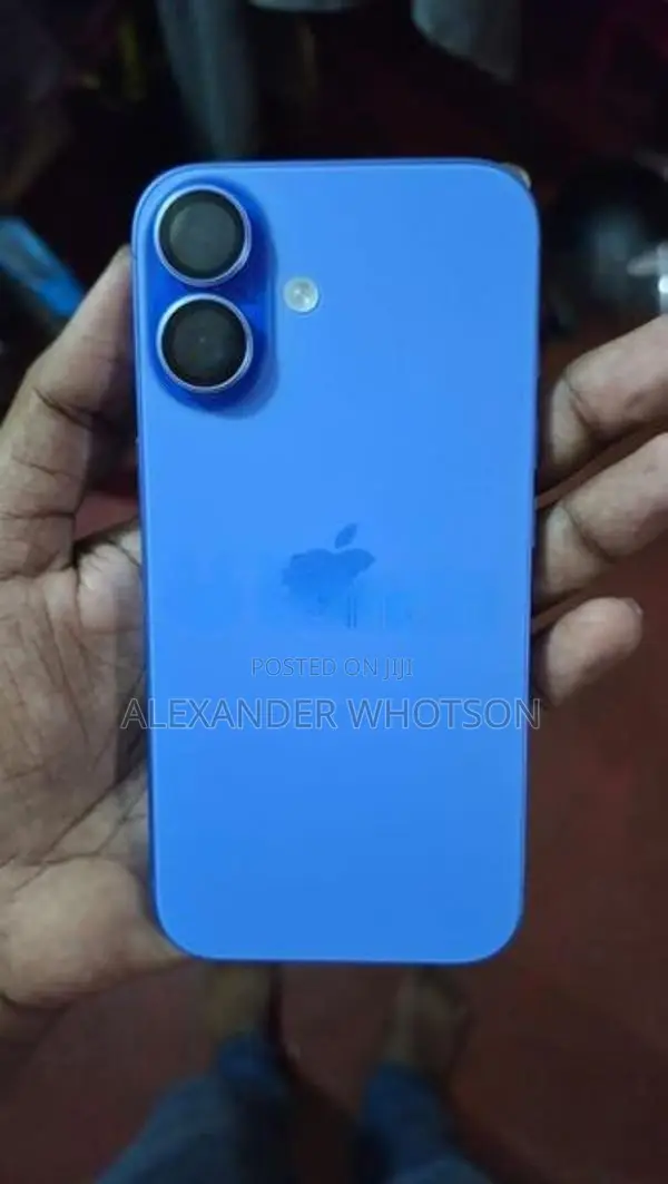 Apple iPhone 16 (Used)