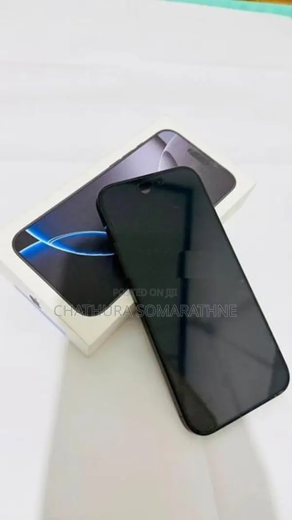 Apple iPhone 16 Pro Max 256GB (Used)