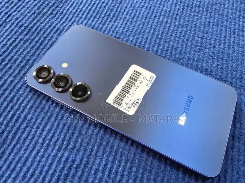 Samsung Galaxy S25 256GB (Used)
