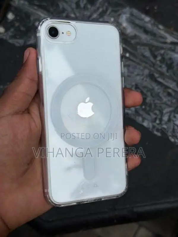 Apple iPhone SE 2 256GB (Used)