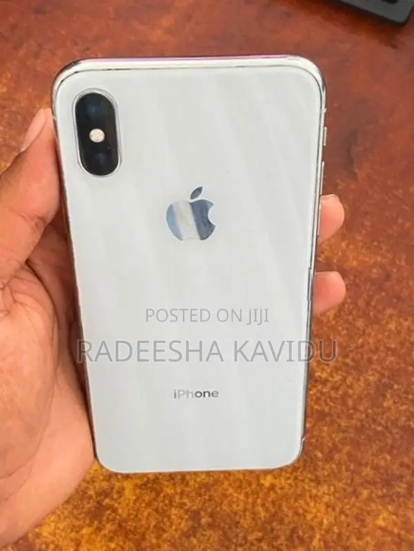 Apple iPhone X (Used)