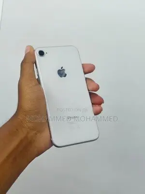 Apple iPhone 8 white edition (Used)