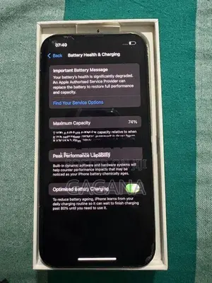 Apple iPhone 13 (Used)