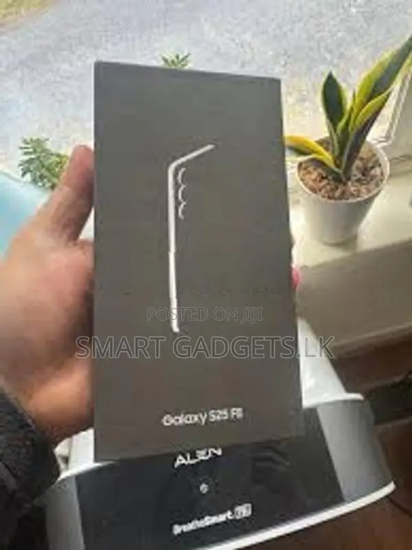 Samsung Galaxy S25 FE 8GB|256GB|5G (Brand New)