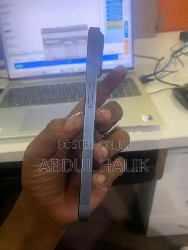 Apple iPhone 14 I phone (Used)