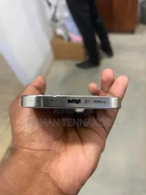 Apple iPhone 15 Pro (Used)