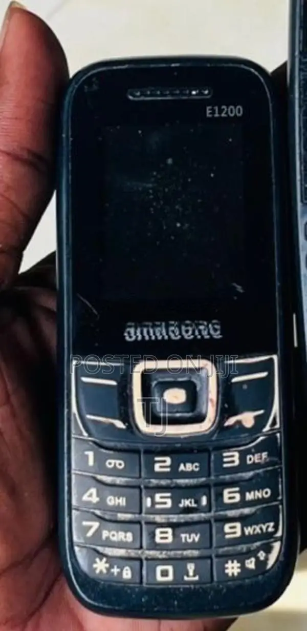 Samsung Button Phone (Used)