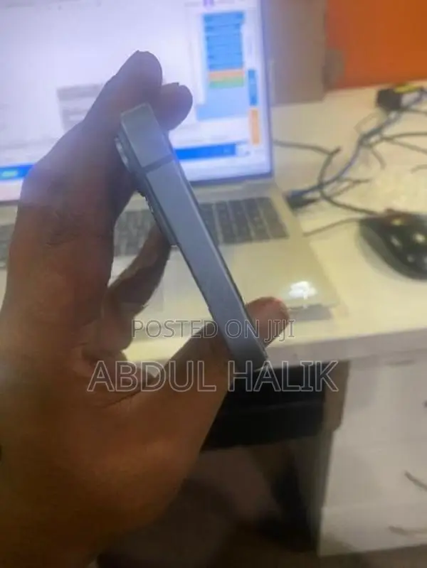 Apple iPhone 14 I phone (Used)