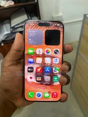 Apple iPhone 15 Pro (Used)