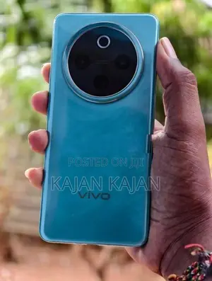 Vivo T4 5G 256GB (Used)