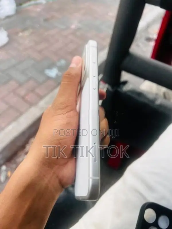 Apple iPhone 17 Pro Max (Used)