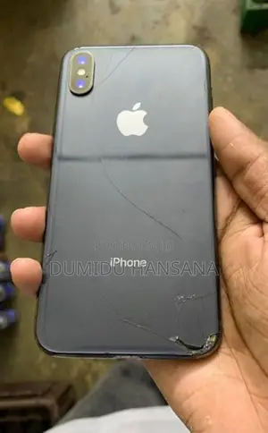 Apple iPhone X (Used)