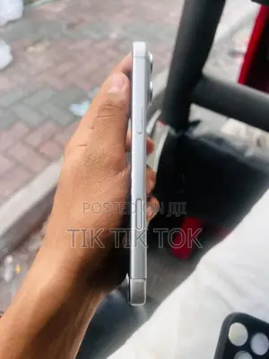Apple iPhone 17 Pro Max (Used)