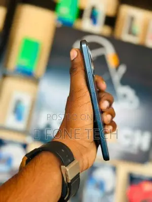 Vivo Y22 4GB 64GB (Used)