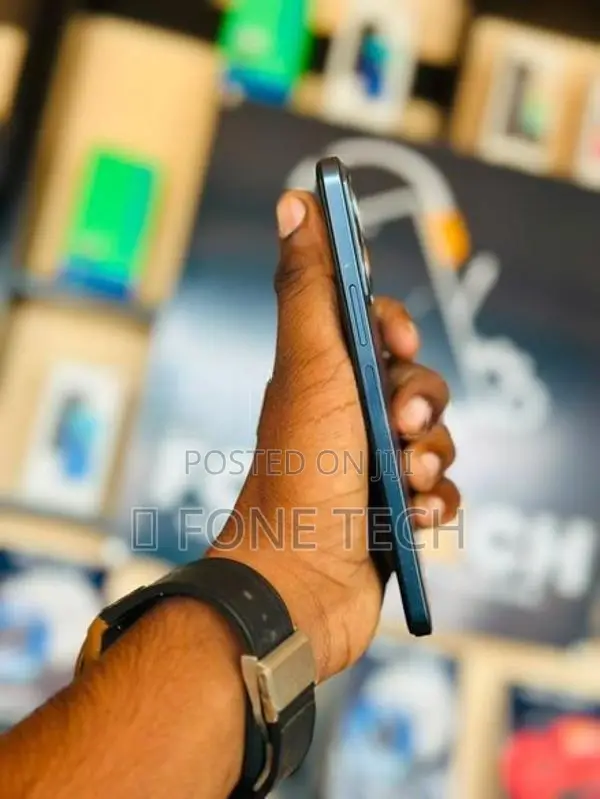 Vivo Y22 4GB 64GB (Used)