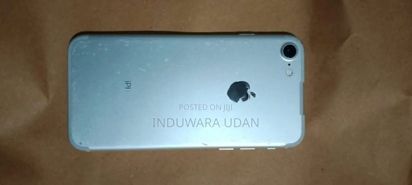 Apple iPhone 7 (Used)