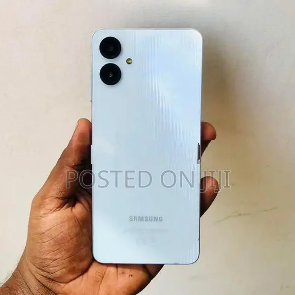 Samsung Galaxy A06 4gb ram 64gb rom (Used)